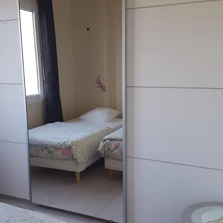 Ideal Appart 4 Pers Clim Parking Prive 200 M Plage Διαμέρισμα *